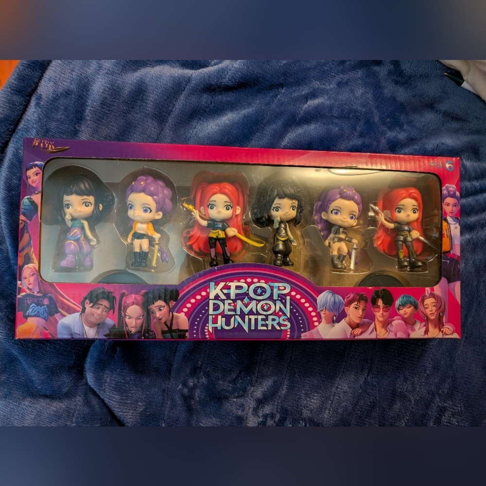 New K-Pop Demon Hunters Action Figure Set